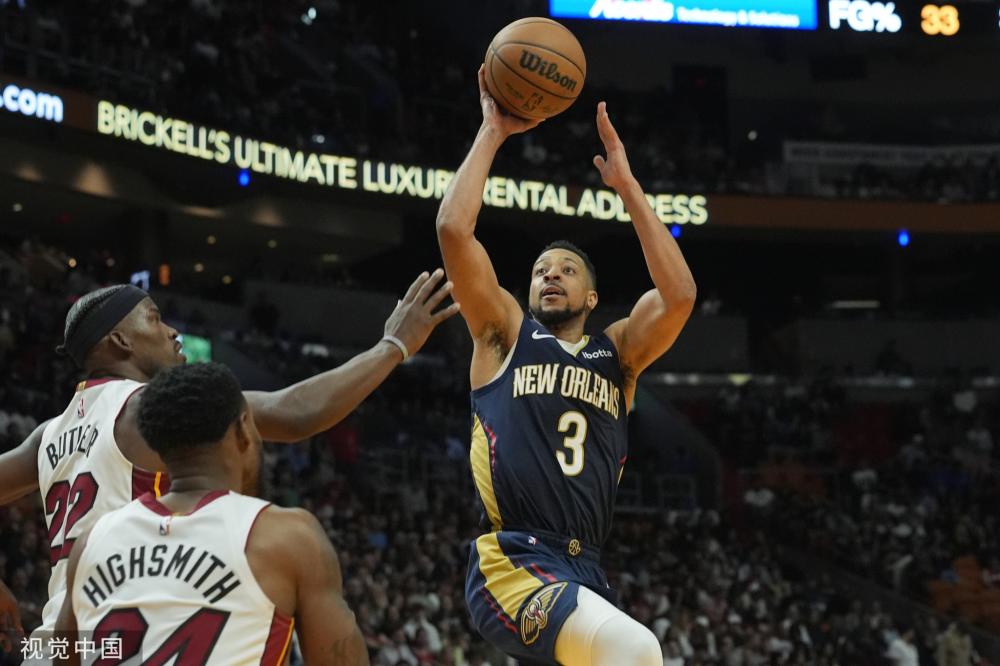 显得过于谨 显得过于谨